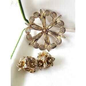 Vintage Filigree Floral Trombone Brooch and Earring Set